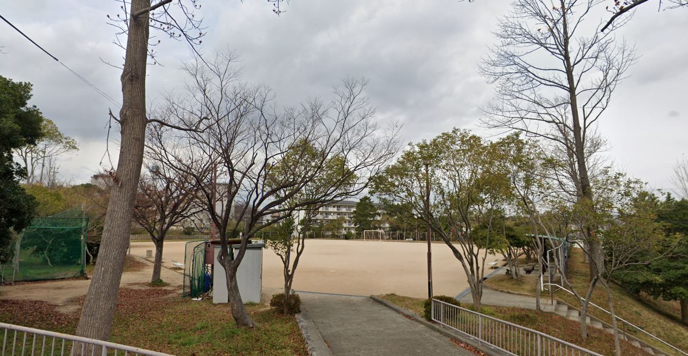 ヴェルナール赤羽  公園
