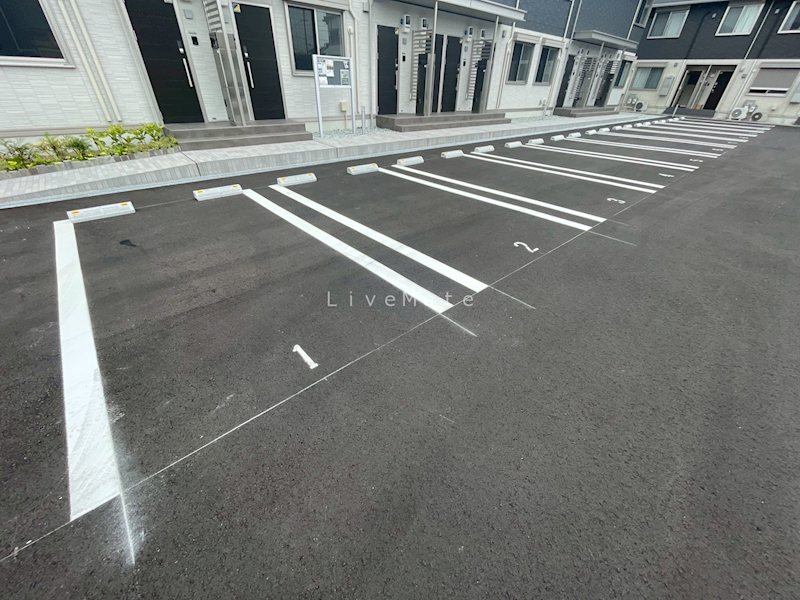アルコバレーノⅩ 駐車場