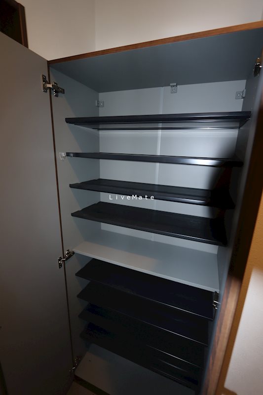 ワコーレヴィアーノ垂水塩屋町 収納