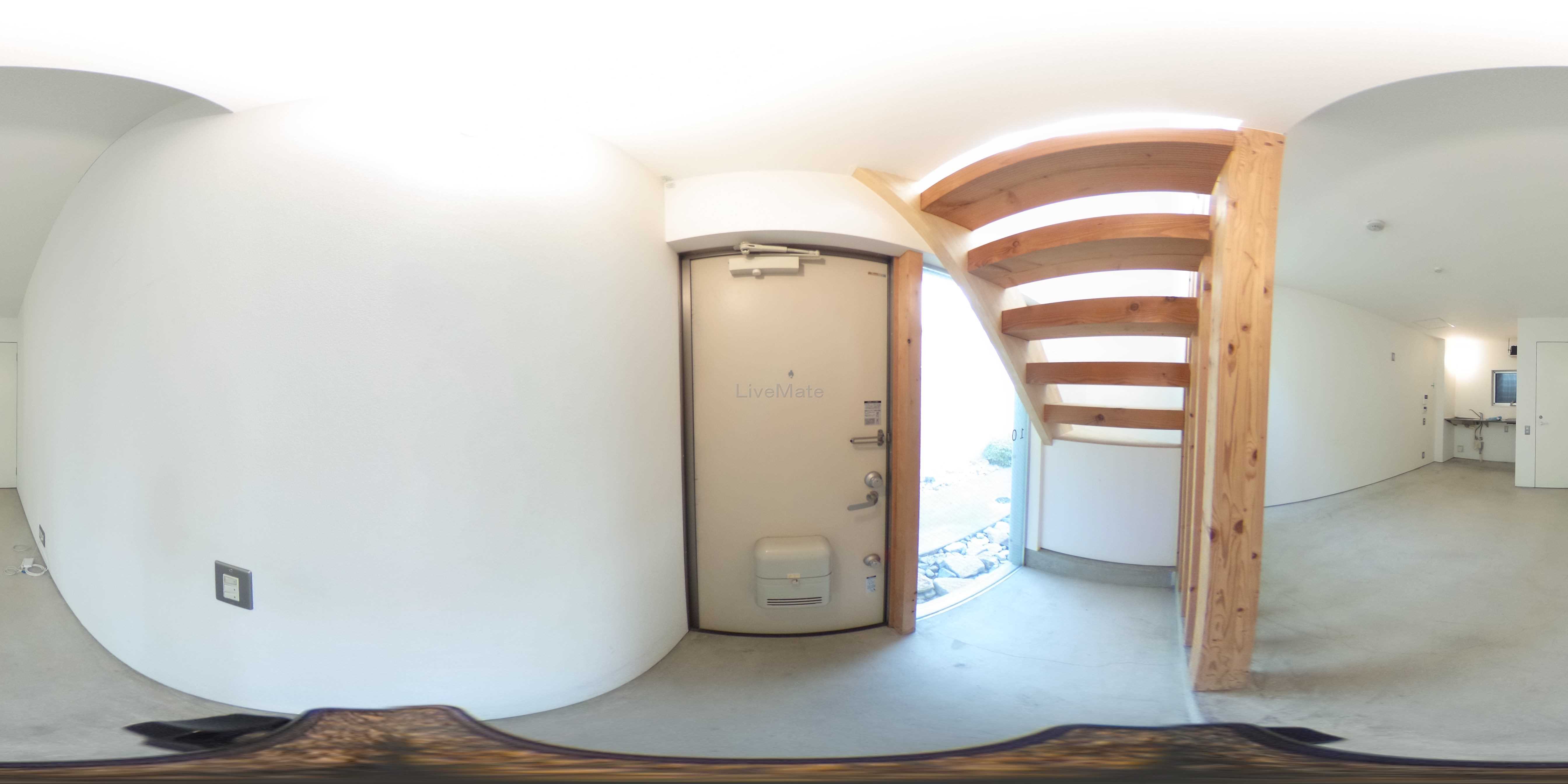 W＆R　APARTMENT01   玄関