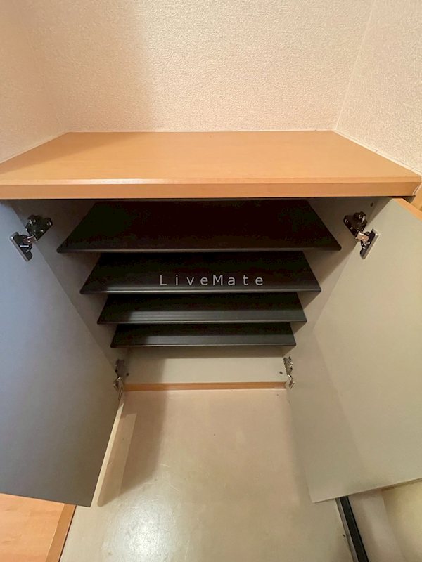 コルナスコートA棟 収納