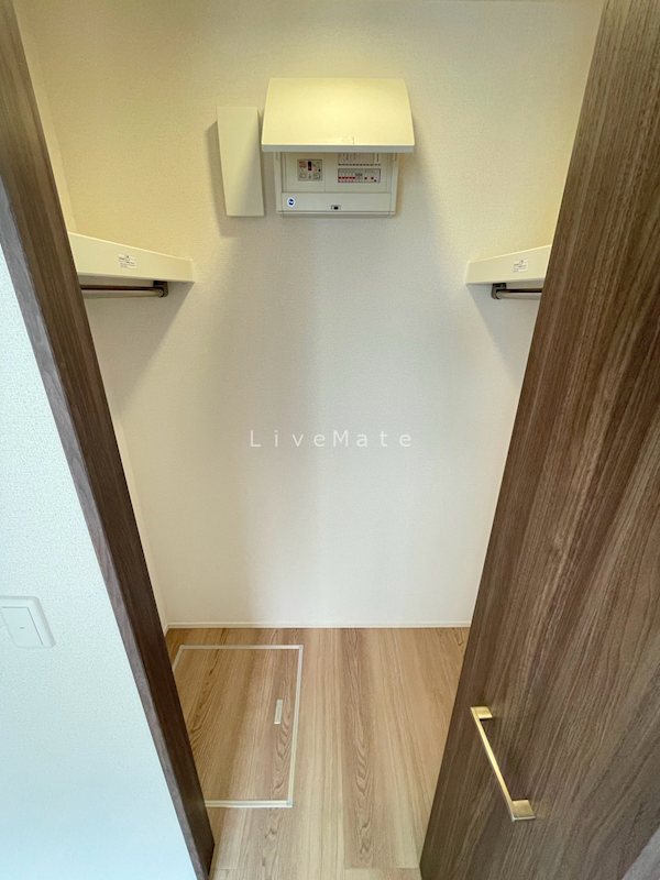 D-room江井島 収納