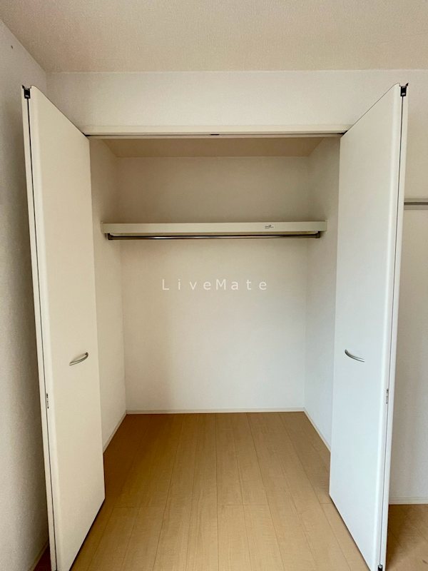 リバーハイム谷八木Ⅱ 収納