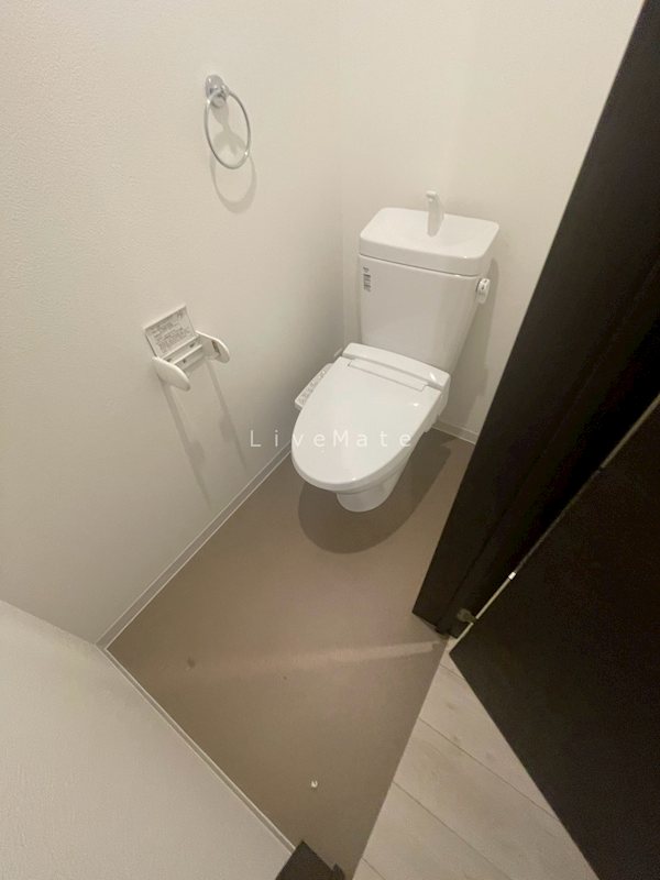 ジーメゾン明石魚住ベリアス トイレ