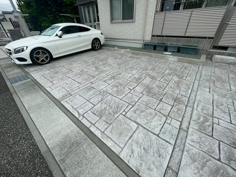 キャトルセゾン  駐車場