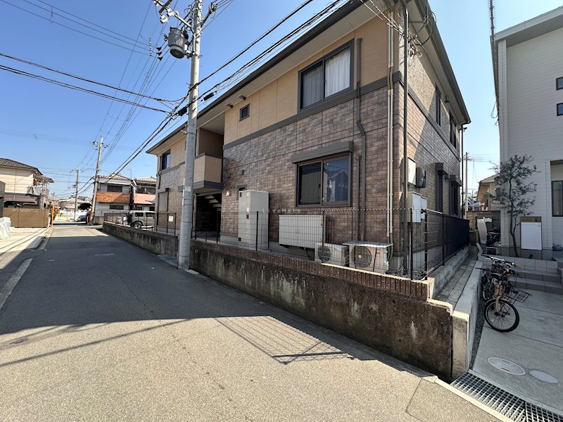 エル ビエント 外観