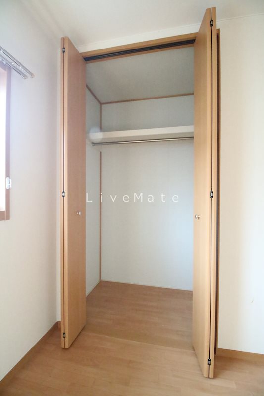 水田地所(株)貸家 A棟 収納