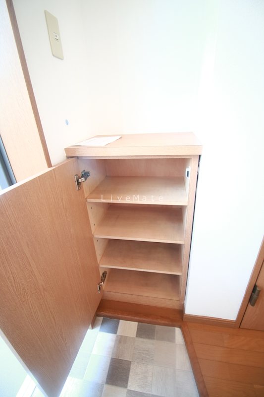 ポコアポコ明石鍛冶屋五番館 玄関
