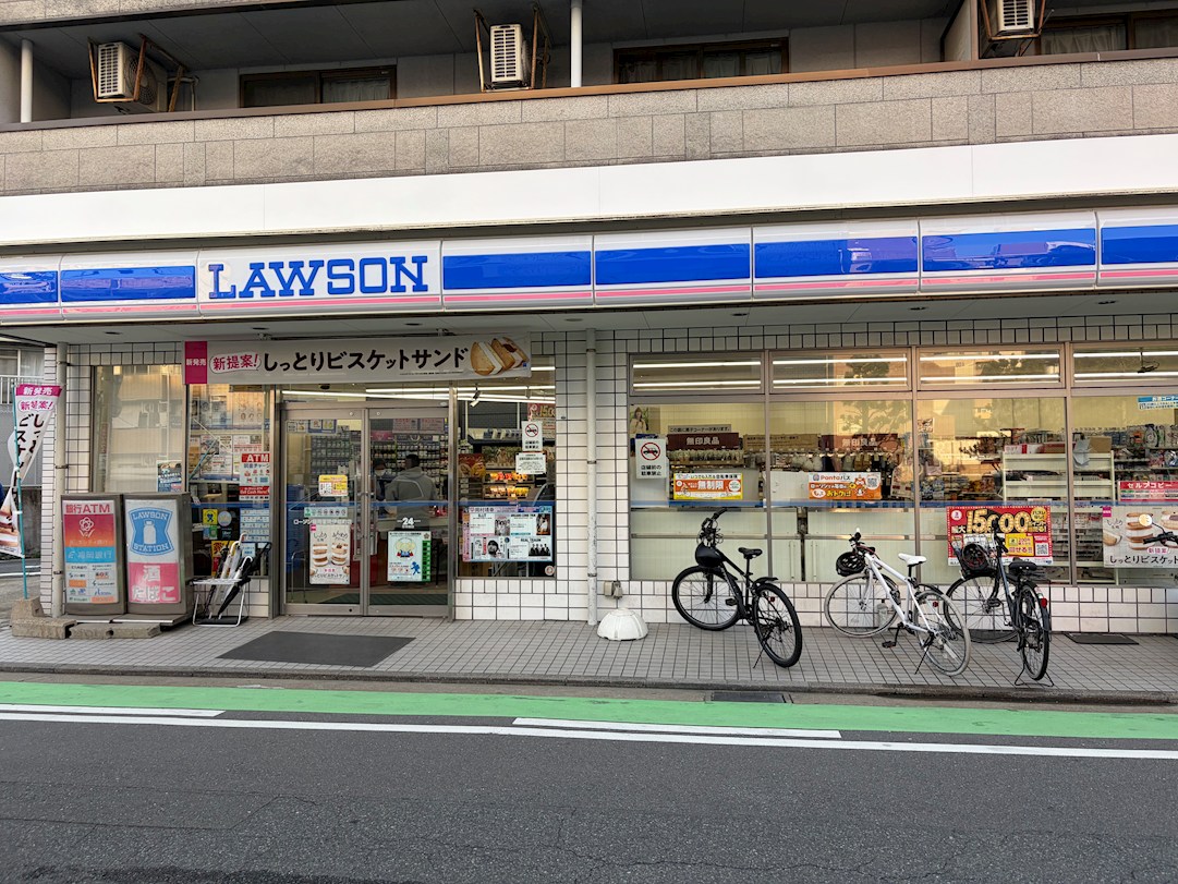 アガスティーア薬院 コンビニ