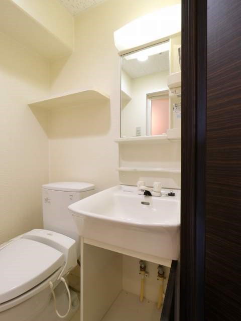 NO.72　HARBOR　EAST　TOWER 洗面所
