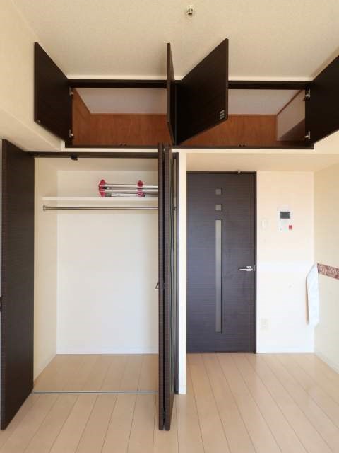 NO.72　HARBOR　EAST　TOWER 収納