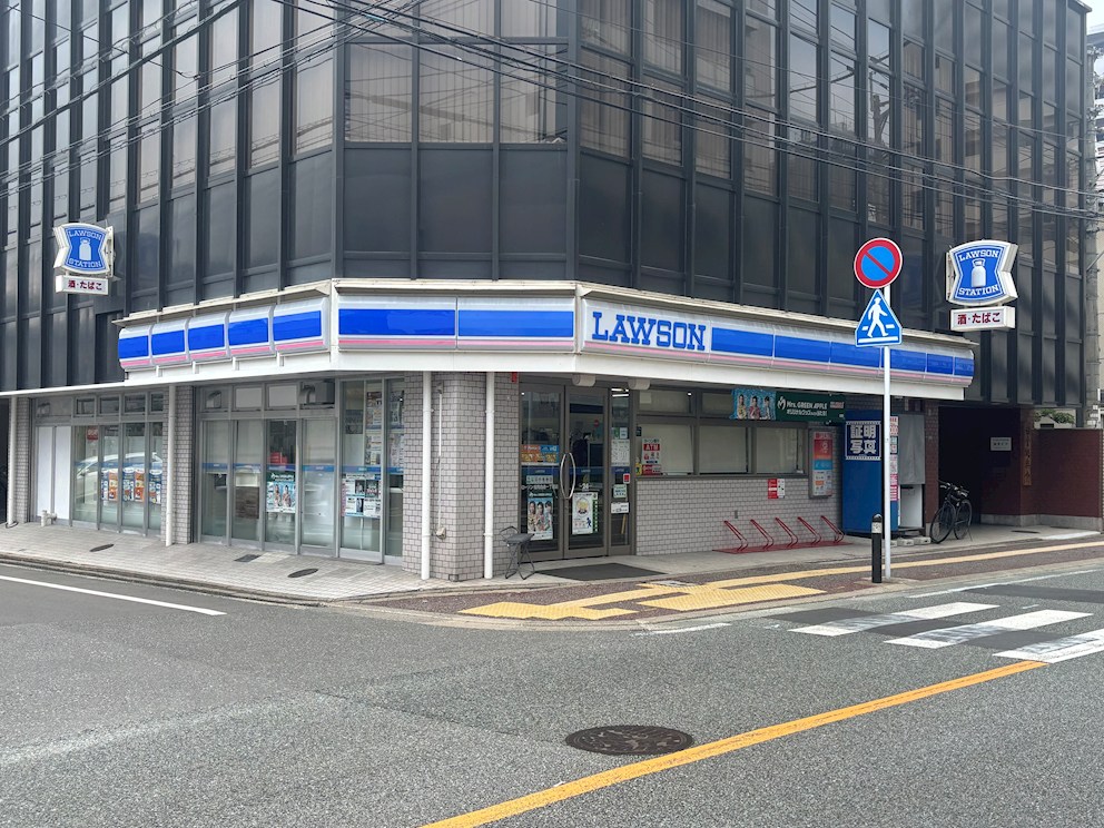 ルキシア薬院 コンビニ