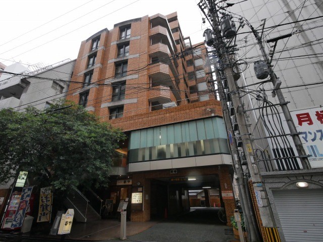 ジートラスト薬院 外観