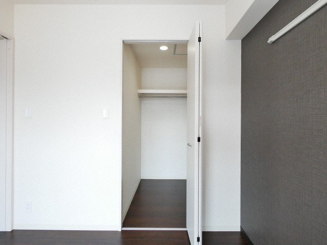 エルヴィータ駅南 収納