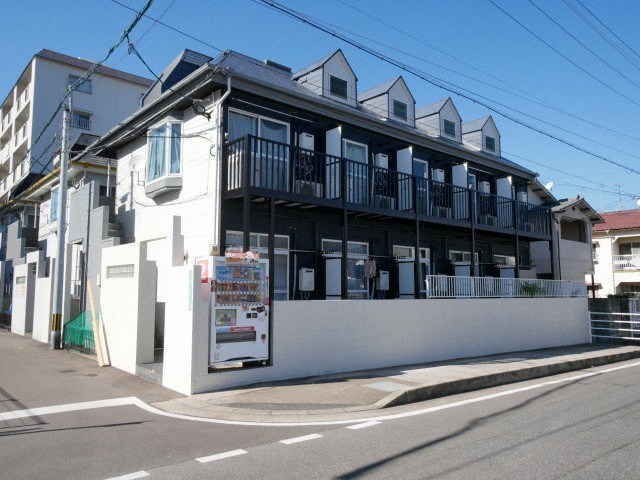 パステル東油山Ｃ棟 外観