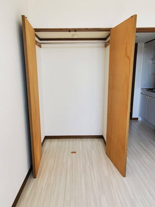 グラフィックメゾン樋井川 収納