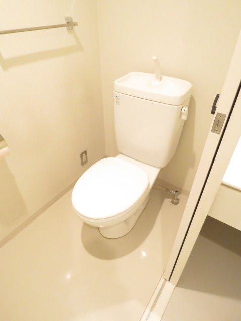VARI HOUSE トイレ