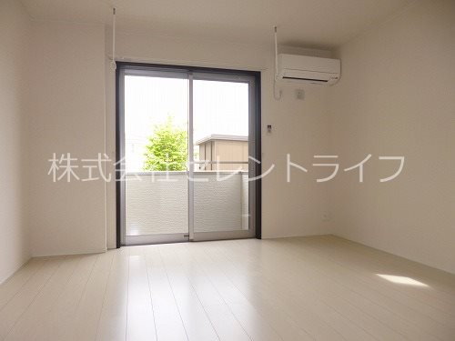 KI・ZU・NA　絆 リビング