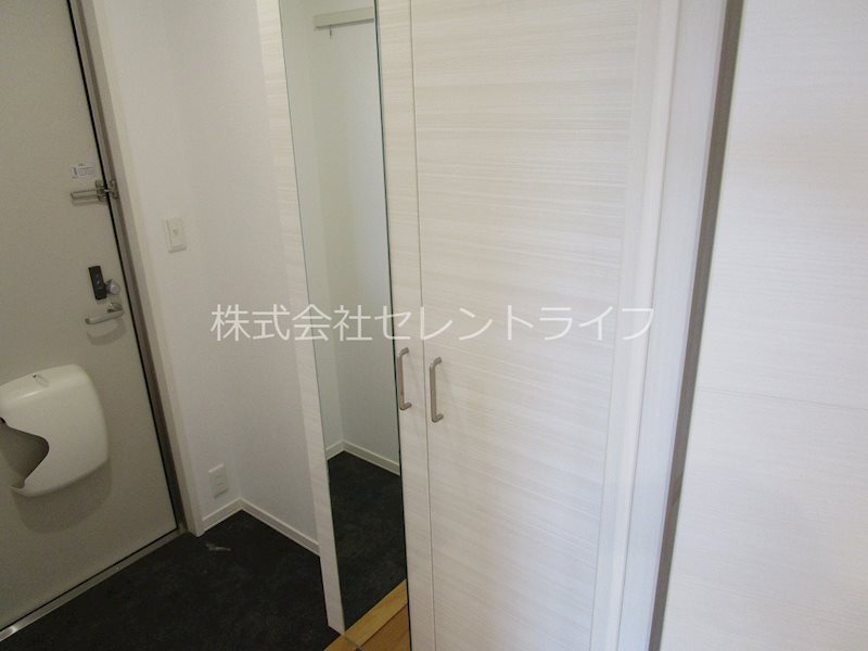 ソレイユ・高野 玄関
