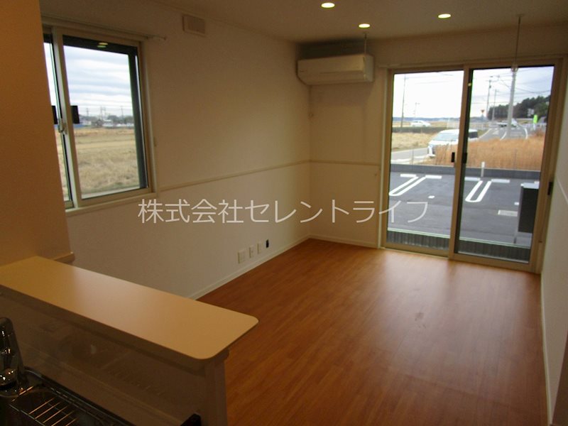 ソレイユ・高野 リビング