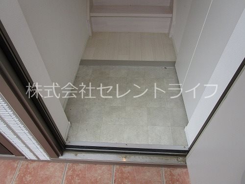 エスペランサ 玄関