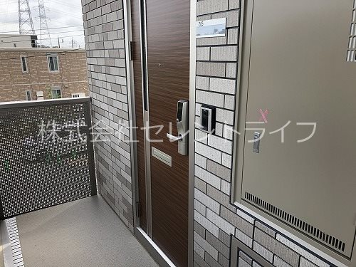 カサ・ヴェルテ 玄関