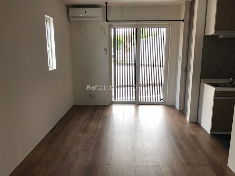 サザン・フォレスト リビング