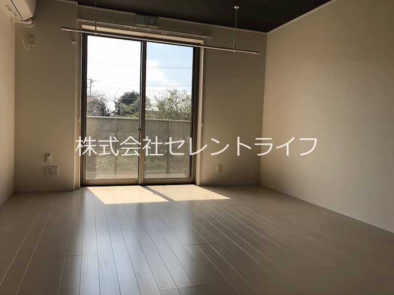 SRLレジデンスⅡ リビング