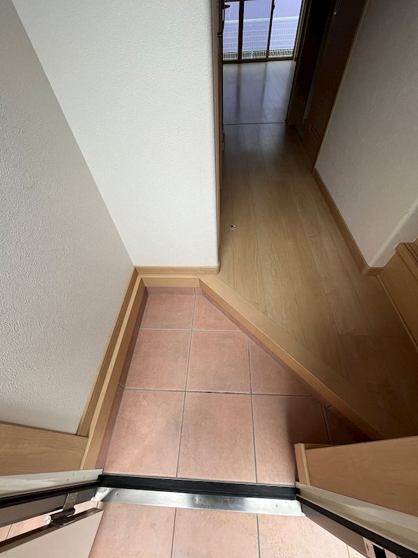 リリハウス 玄関