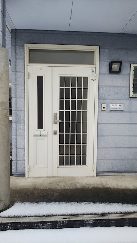 　道形町貸家 玄関