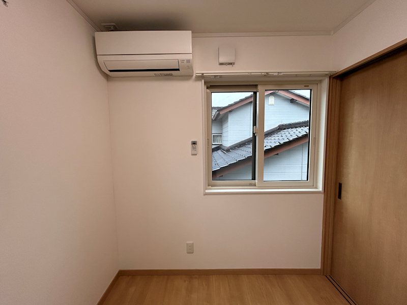 カスタムメゾン若宮Ⅲ ベッドルーム