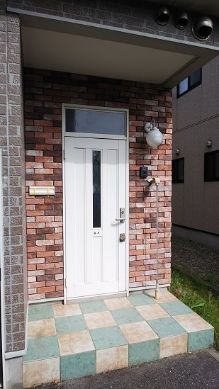 ☆商談中☆ディズニーカスタムB棟  玄関