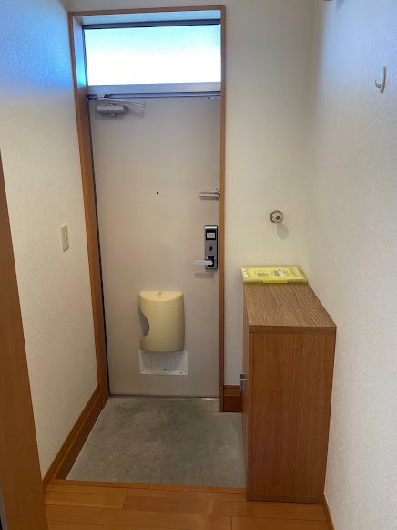 さくらハイツ２号棟 玄関