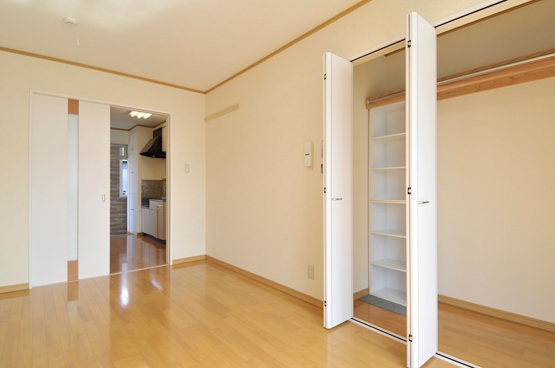 サンハイツ高見台（３月上旬～入居可） その他1