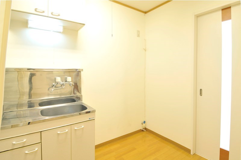 サンハイツ高見台（３月上旬～入居可） その他4