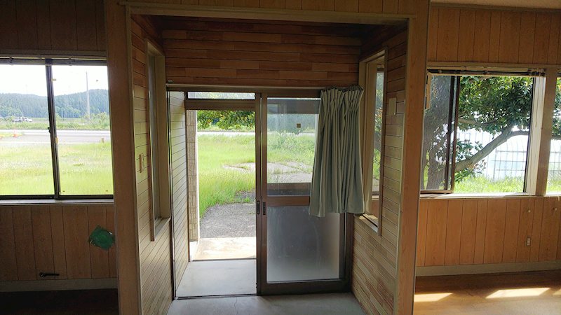 庄内町狩川貸事務所 玄関