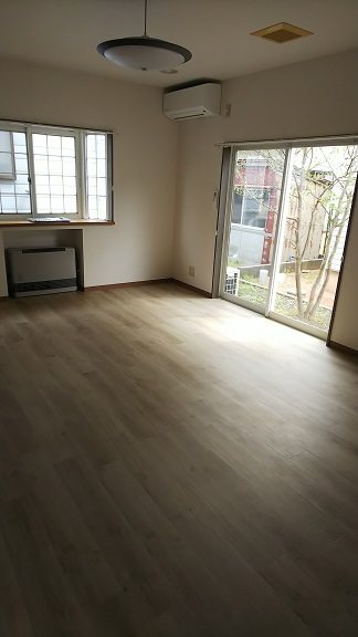 砂田町貸家 リビング