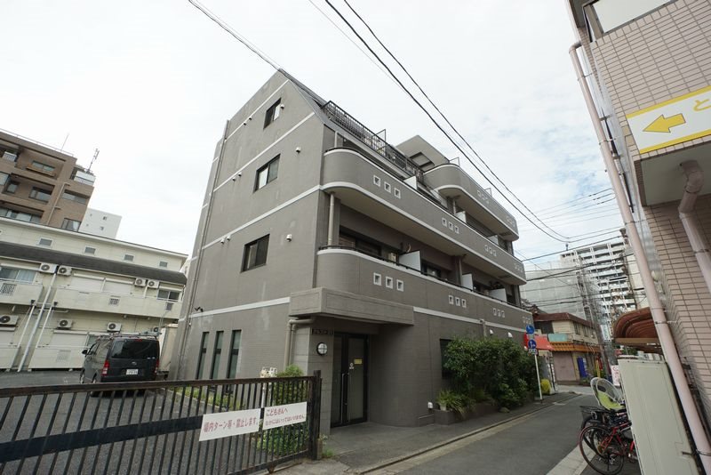 アルファ21 外観