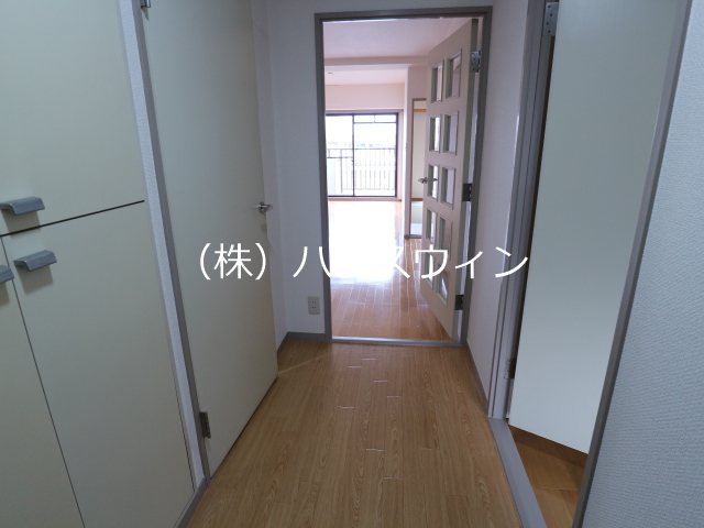 エクセル南越谷 玄関