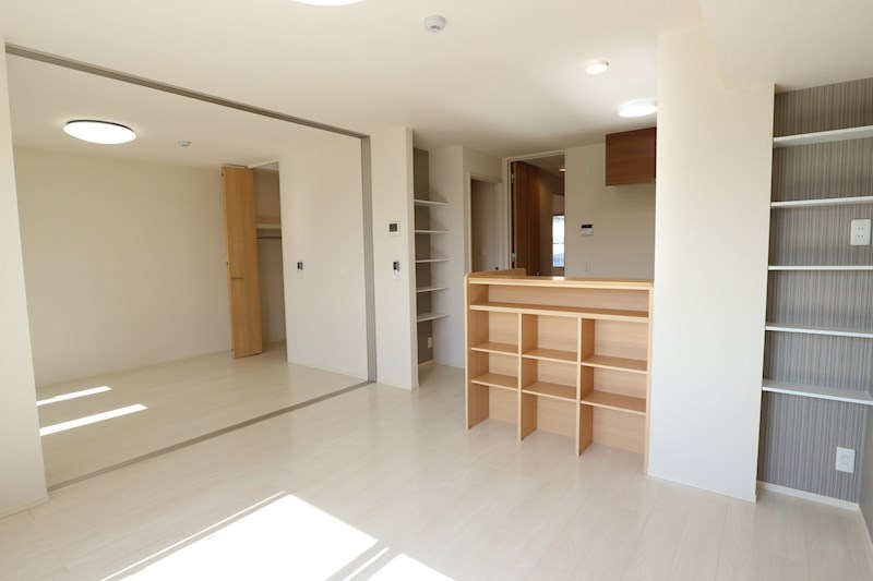 ロイジェントパークスレイクタウンⅡ　G リビング