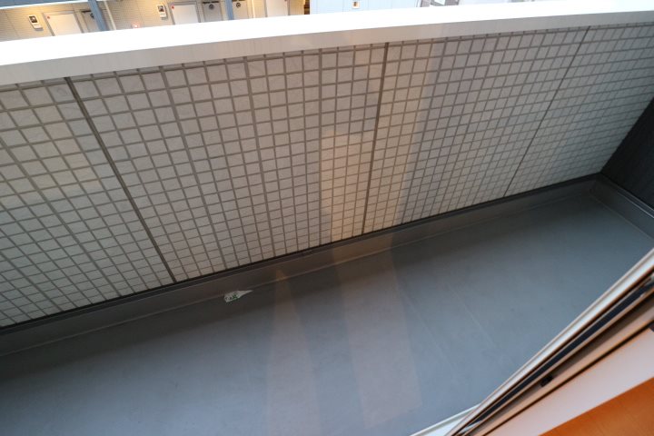 ヘリオス吉川美南クロノス ベランダ