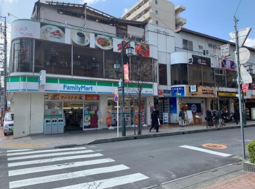 ソライエアイル越谷蒲生 コンビニ