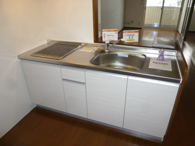 ウエストエーデル キッチン