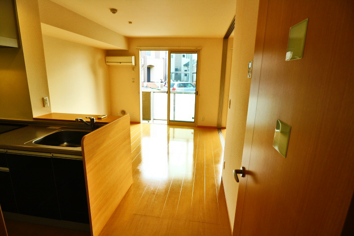 プレジール 玄関