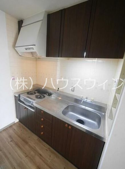 ランドフォレスト北越谷Ⅱ キッチン