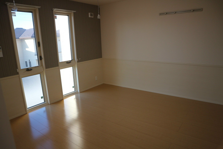 ロイジェントパークスレイクタウン　H 玄関