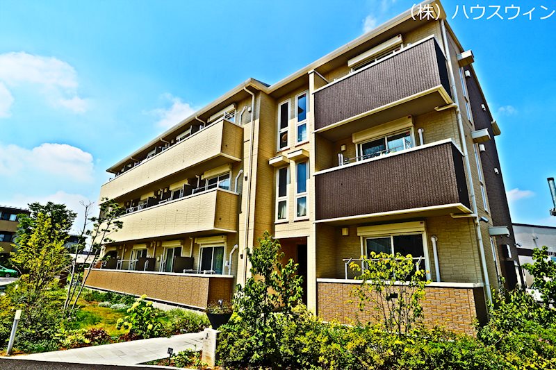 ロイジェントパークスレイクタウン　J 外観写真