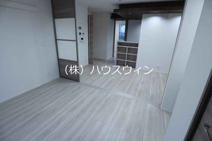 CREST吉川 リビング