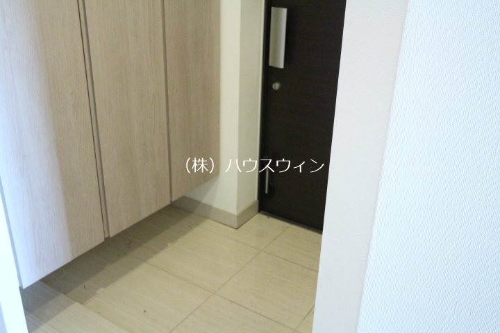 ザパークハウス中野弥生町テラス 玄関