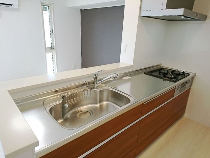 ロイジェントパークスレイクタウンⅡ　I キッチン